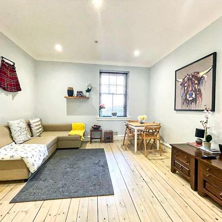 Stunning 2 Bed Apt Nr The Royal Mile & The Castle Эдинбург Экстерьер фото