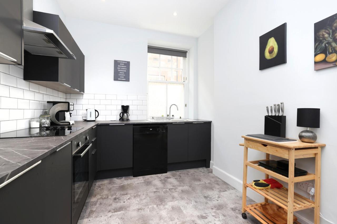 Stunning 2 Bed Apt Nr The Royal Mile & The Castle Эдинбург Экстерьер фото