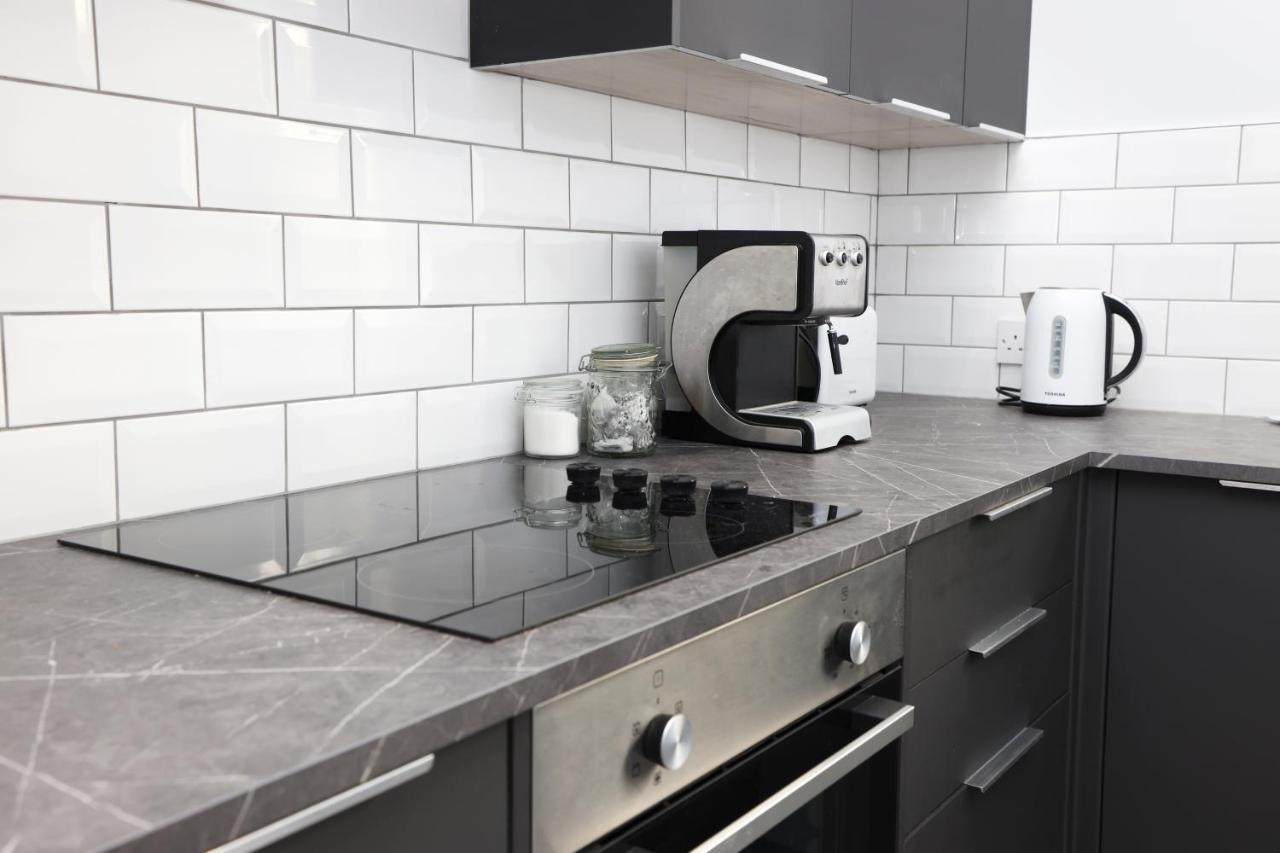 Stunning 2 Bed Apt Nr The Royal Mile & The Castle Эдинбург Экстерьер фото